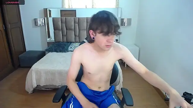 XXX chat uživo modela Ashboy_1