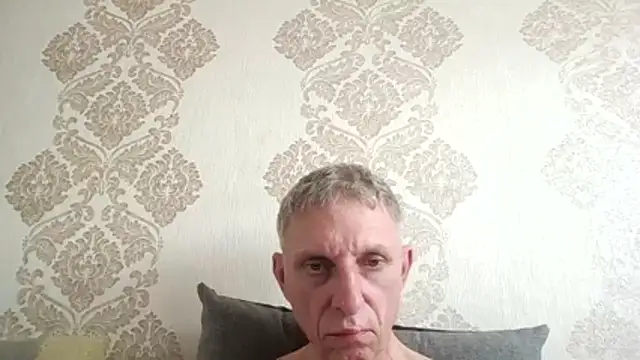 BobbyXRoyal webkamerás műsora