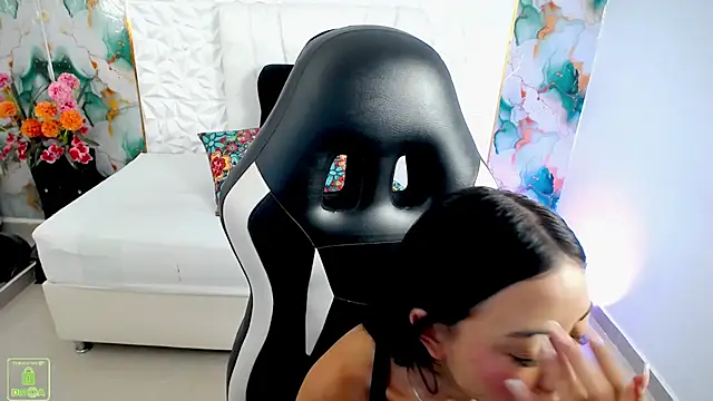 Czat XXX na żywo – NathaliaSweet_11