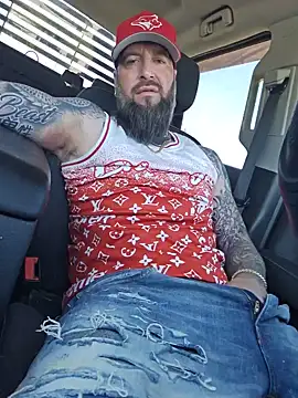 Beardedtattood webkamerás műsora