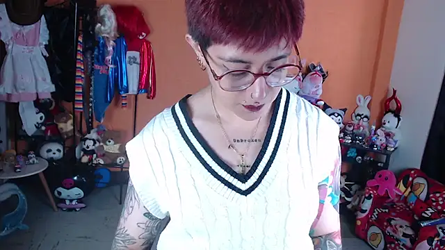 Chatroom XXX en direct de MissMiia2