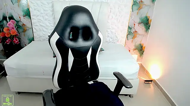 NathaliaSweet_11のライブXXXチャット