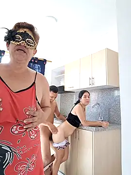 HOTANDSKINNY Webcam-Show