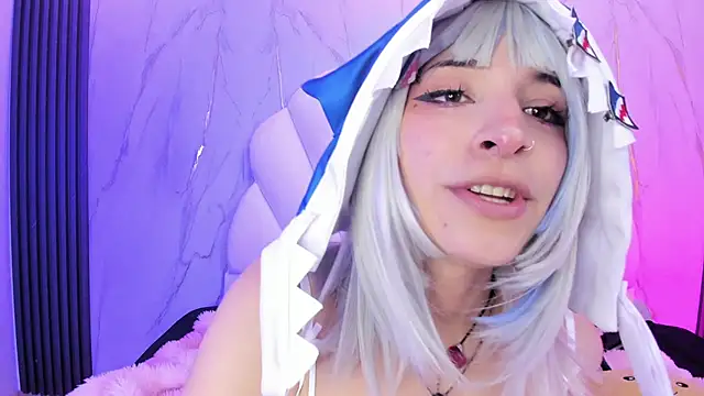 Онлайн чат XXX AliiceWonderland_