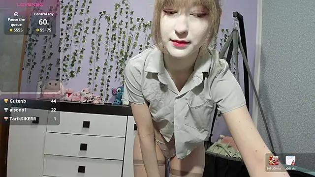Yoonhee_kiのライブXXXチャット