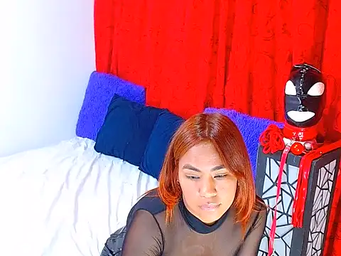 Chat +18 de SharonCasttle ao vivo