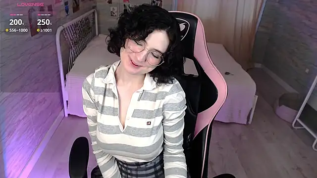 Chat +18 de JackieApplePie ao vivo