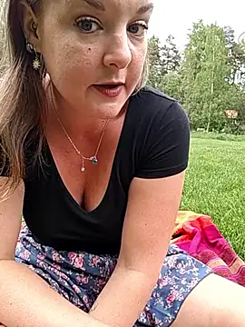 SwedishJennifer Webcam Show