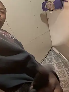Bigdickbobby91 在線直播表演