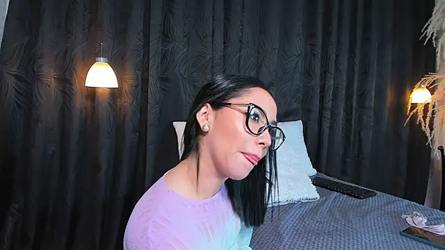 Czat XXX na żywo – madisonyeduar_