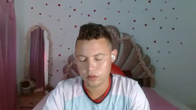 عرض كام sven_fox723