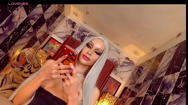 SeductiveSamanthaTS webkamerás műsora