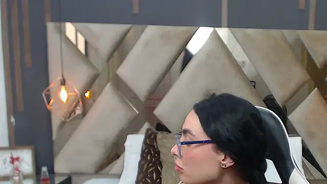MartinaaFit's Live XXX Chat