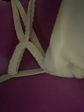F3ckd0lllucy live XXX chat