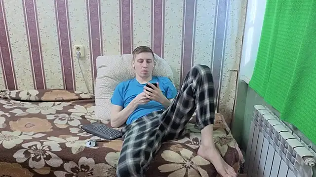 Darien_Brown élő XXX-chatje