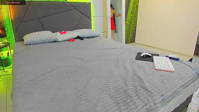 Chat +18 de VeraWatts ao vivo