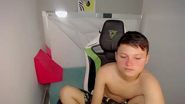 NYC_Bby webcam show