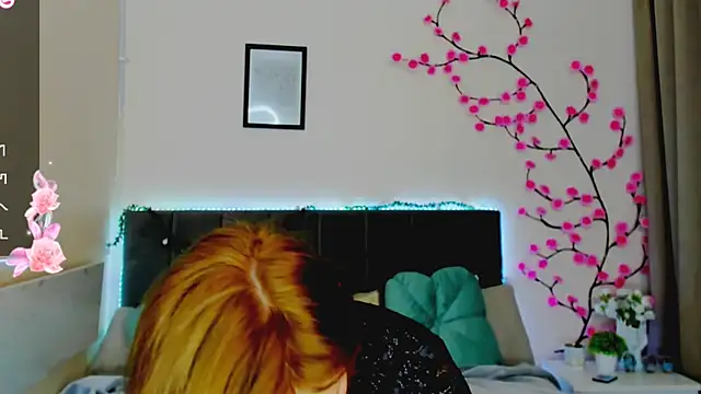 DellaRows 现场XXX聊天