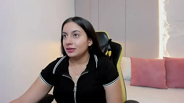 kira_relish Live XXX-Chat