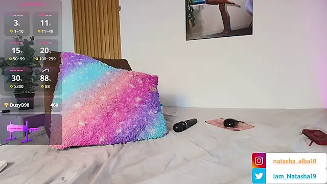 NatashaEgnath élő XXX-chatje