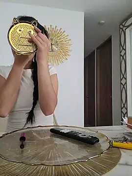 XXX chat uživo modela laurent369_