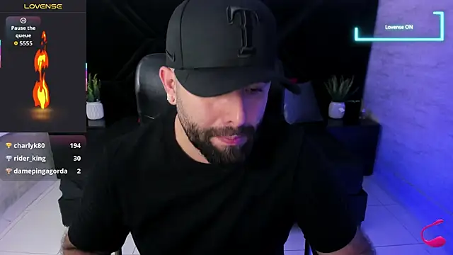 jhon_bear03: онлайн-секс-чат