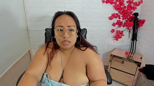 Shara_Oz's Live XXX Chat
