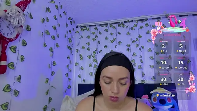 EmiliaRose_ 라이브 XXX 채팅
