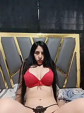 CELESTEGOMEZ21 live XXX chat