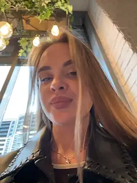 KristiRich Chat XXX live