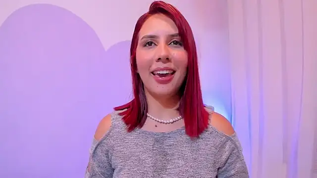 violeta_blaze1 Adlı Modelin Canlı XXX Sohbeti