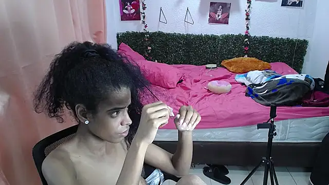 thianahorny 现场XXX聊天