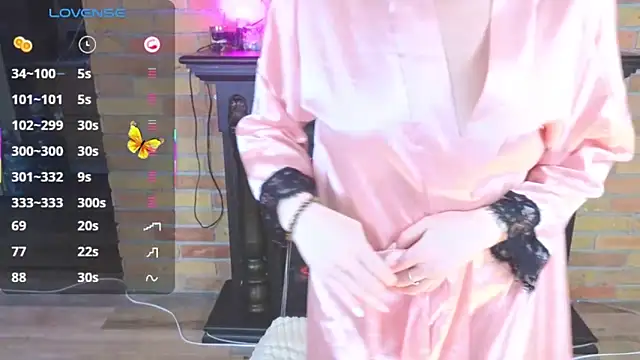 AlexaStoun 即時 XXX 聊天