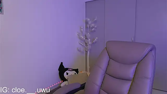 XXX chat uživo modela cloe__palmer