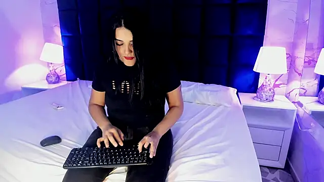 Czat XXX na żywo – Maddysex_