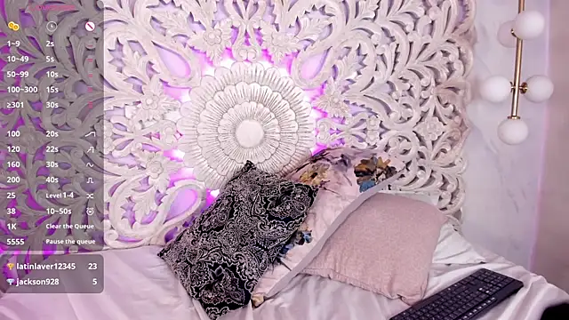Онлайн чат XXX alison_ferrera_