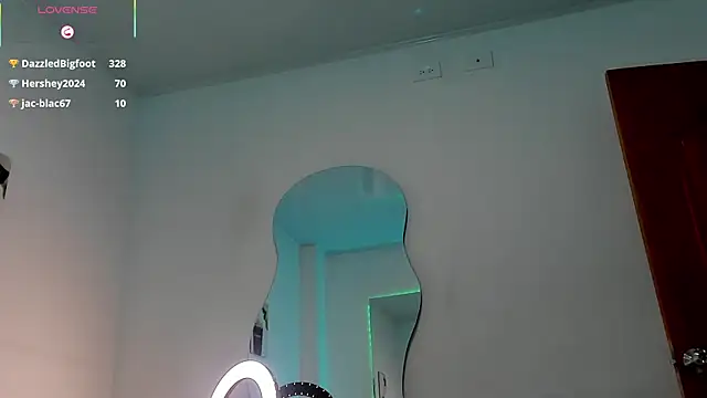 Liamsubtle01 élő XXX-chatje