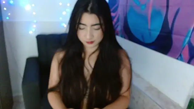 Chatroom XXX en direct de Atenea_storm06