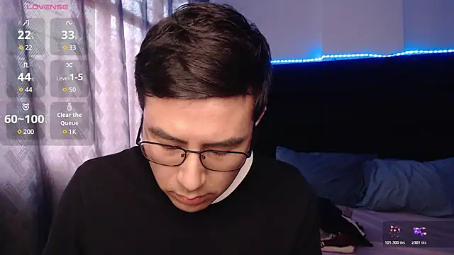 andrewmhilton_ Live XXX-chat