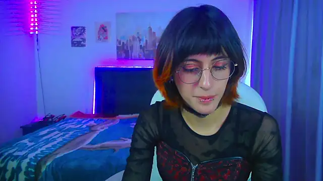 goth_minerva Webcamshow