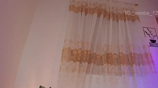 Živý XXX chat annie_barozzi