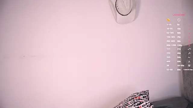 Chat XXX en directo de aydan_hw