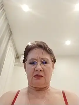 SalientClean 라이브 XXX 채팅