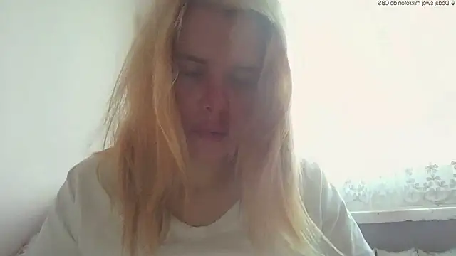 HornyElena's Webcam Show