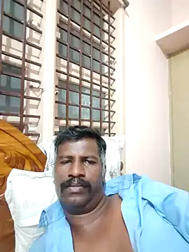 Paramkeerthi's Live XXX Chat