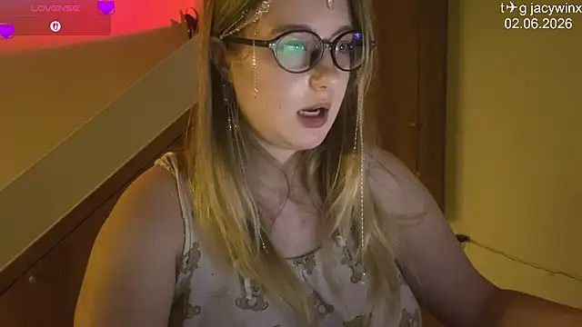 XXX chat uživo modela JacyWinslat