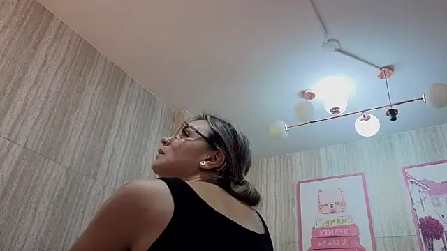 zarcasutra_t Adlı Modelin Canlı XXX Sohbeti