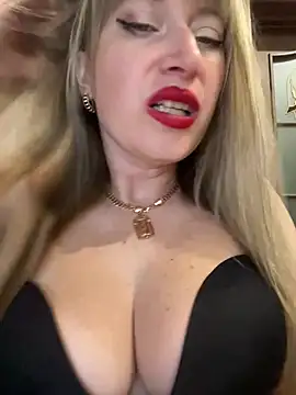 Webkamerová show Kittenforyou