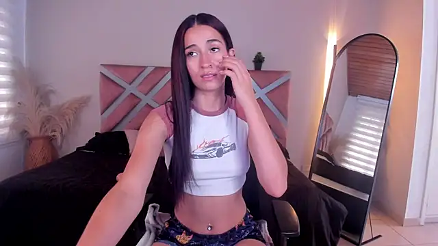 Czat XXX na żywo – ella__olmos