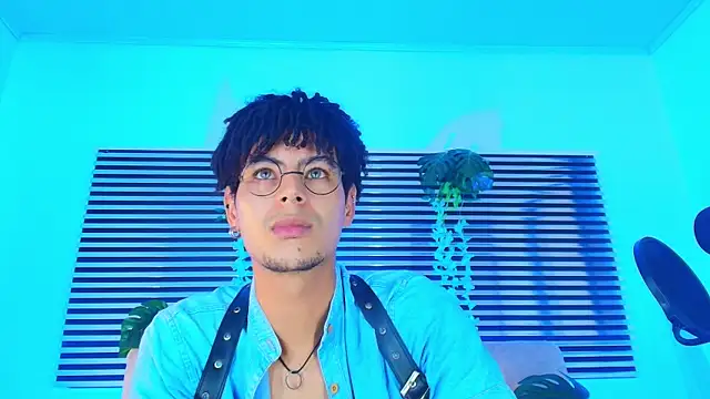 ThiiagoSaeenz Live XXX-Chat